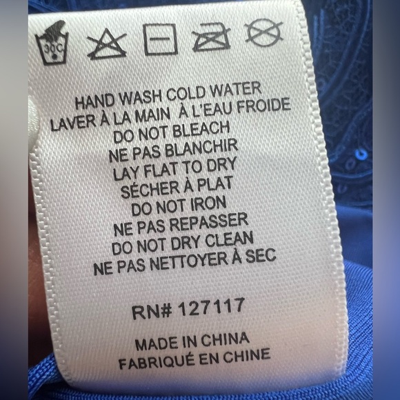 Badgley Mischka sequin sleeveless embroidered dress Size 8. NWOT - Picture 12 of 12